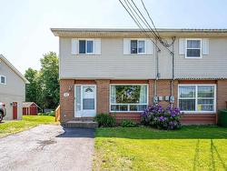 42 Sawyer Crescent  Middle Sackville, NS B4E 2T3