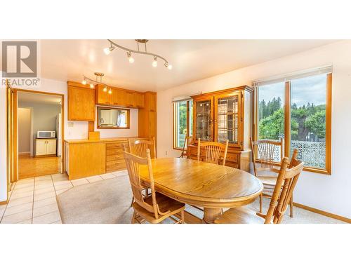 1521 Hearst Avenue, Riondel, BC - Indoor Photo Showing Dining Room