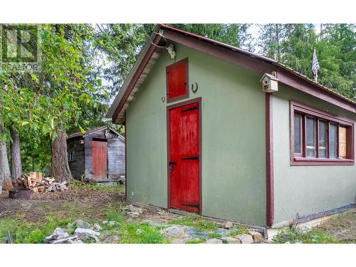 1521 Hearst Avenue, Riondel, BC - Outdoor