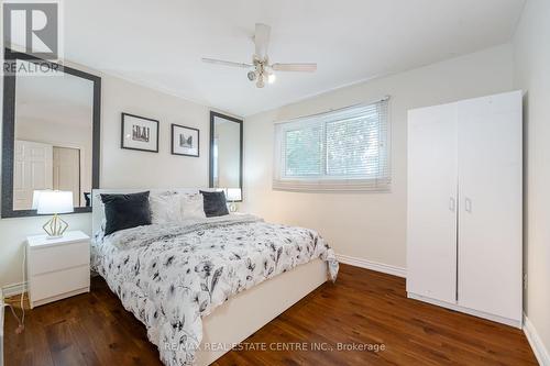 418 Tennyson Drive, Oakville, ON - Indoor Photo Showing Bedroom