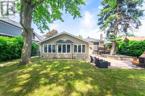 418 Tennyson Drive, Oakville, ON - Outdoor