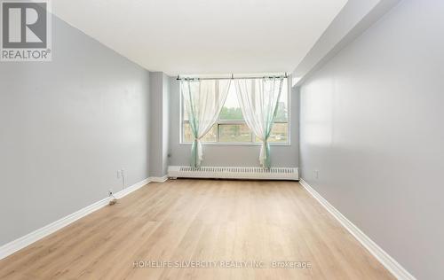 208 - 50 Lotherton Parkway, Toronto, ON - Indoor Photo Showing Other Room