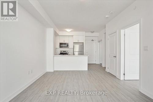 308 - 450 Dundas Street E, Hamilton, ON - Indoor Photo Showing Kitchen