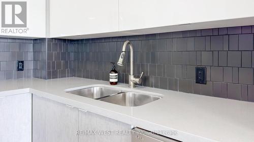 803 - 170 Water Street N, Cambridge, ON - Indoor Photo Showing Kitchen With Double Sink