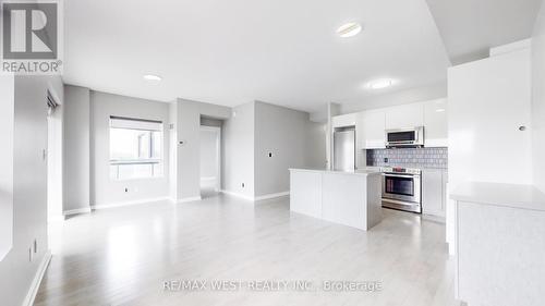 803 - 170 Water Street N, Cambridge, ON - Indoor Photo Showing Kitchen