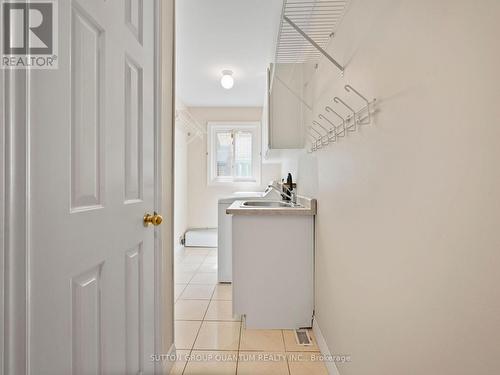 3569 Belvedere Crescent, Mississauga, ON - Indoor Photo Showing Other Room