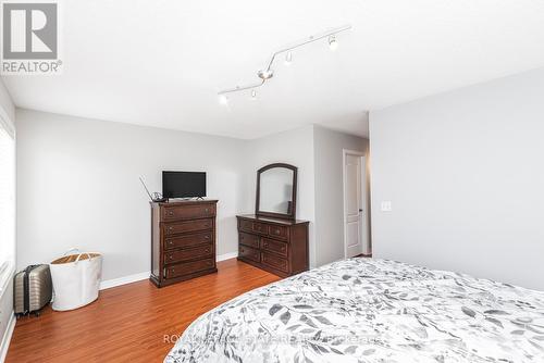 4825 Verdi Street, Burlington, ON - Indoor Photo Showing Bedroom