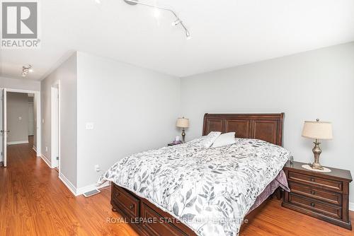 4825 Verdi Street, Burlington, ON - Indoor Photo Showing Bedroom