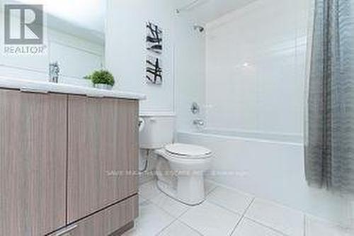 A505 - 160 Canon Jackson Drive, Toronto, ON - Indoor Photo Showing Bathroom