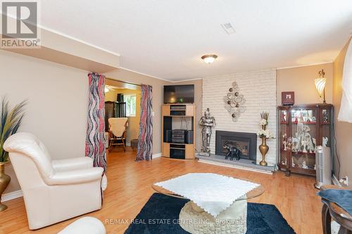 22 College Avenue, Orangeville, ON - Indoor Photo Showing Living Room With Fireplace