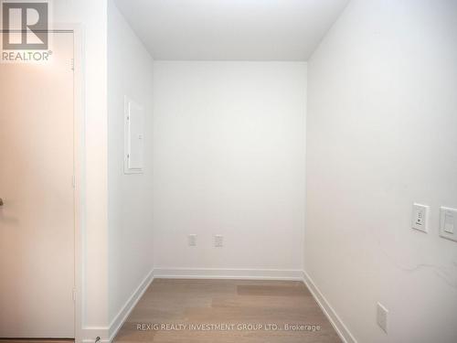 5810 - 3883 Quartz Road, Mississauga, ON - Indoor Photo Showing Other Room