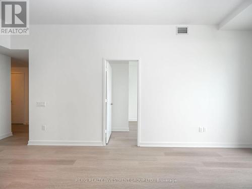 5810 - 3883 Quartz Road, Mississauga, ON -  Photo Showing Other Room