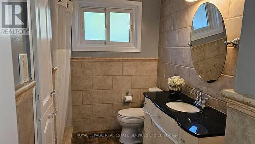 2165 Samway Road, Oakville, ON - Indoor Photo Showing Bathroom