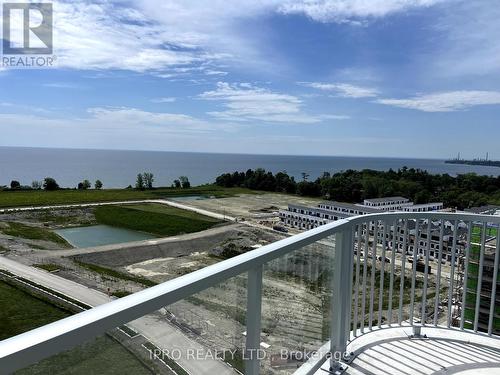 1408 - 220 Missinnihe Way, Mississauga, ON - Outdoor With View