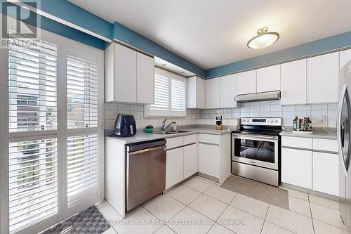 23 Brantley Crescent, Toronto, ON - Indoor Photo Showing Kitchen With Double Sink