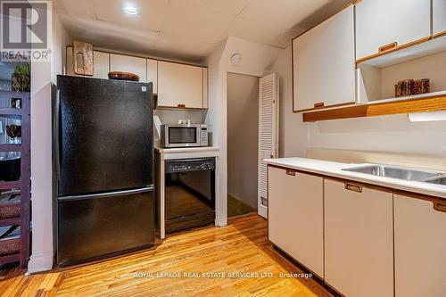 63 Mortimer Avenue, Toronto, ON - Indoor Photo Showing Kitchen