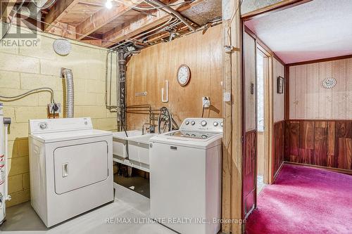 9 Khartoum Avenue, Toronto, ON - Indoor Photo Showing Laundry Room