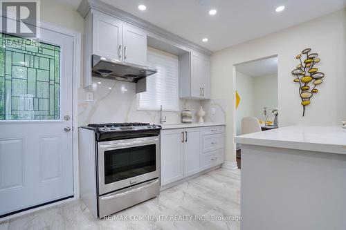 157 John Tabor Trail, Toronto, ON - Indoor Photo Showing Kitchen