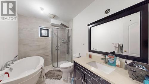 843 9Th Line S, Innisfil, ON - Indoor Photo Showing Bathroom