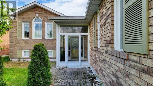 843 9Th Line S, Innisfil, ON - Outdoor With Facade