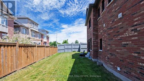 32 Love Court, Richmond Hill, ON - Other