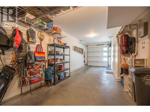 3510 Landie Road Unit# 24, Kelowna, BC - Indoor Photo Showing Garage
