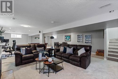 183 Eldad Drive, Clarington, ON - Indoor Photo Showing Living Room