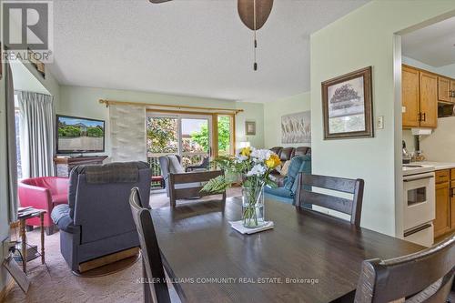 201 - 914 Ford Street W, Peterborough, ON - Indoor Photo Showing Dining Room