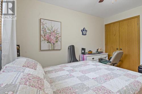 201 - 914 Ford Street W, Peterborough, ON - Indoor Photo Showing Bedroom