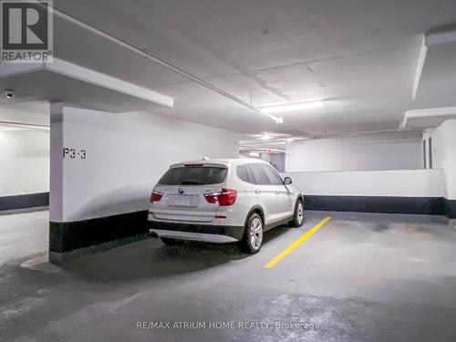 2708 - 75 St Nicholas Street, Toronto (Bay Street Corridor), ON - Indoor Photo Showing Garage