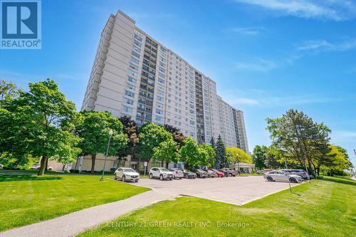 901 - 5 Parkway Forest Drive, Toronto, ON - Outdoor With Facade