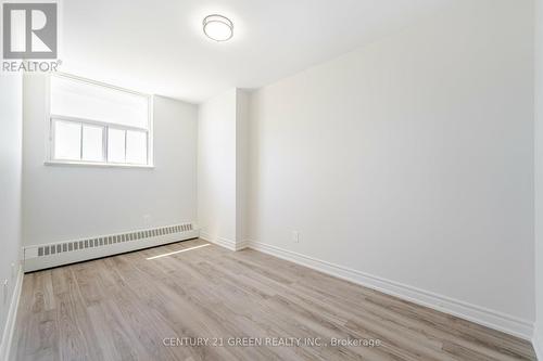 901 - 5 Parkway Forest Drive, Toronto, ON - Indoor Photo Showing Other Room