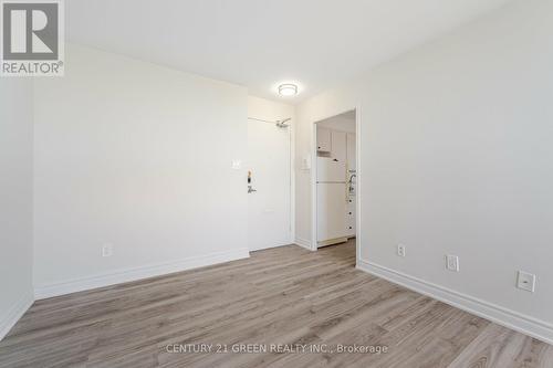 901 - 5 Parkway Forest Drive, Toronto, ON - Indoor Photo Showing Other Room