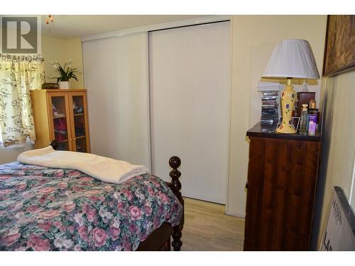 5650 Quesnel-Hixon Road, Quesnel, BC - Indoor Photo Showing Bedroom