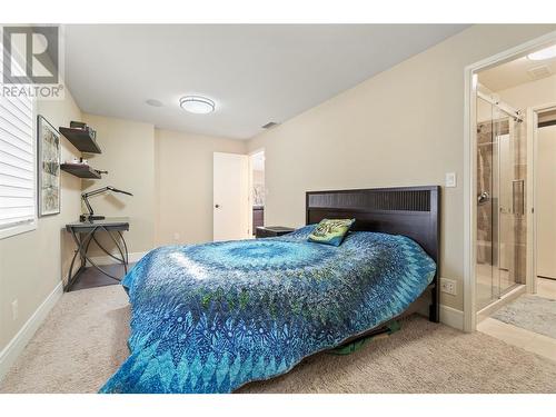 930 Fairway Crescent, Kelowna, BC - Indoor Photo Showing Bedroom