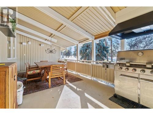 930 Fairway Crescent, Kelowna, BC - Outdoor With Deck Patio Veranda With Exterior