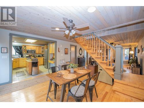 447 Ibis Avenue, Vernon, BC - Indoor Photo Showing Dining Room