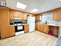 667 Paradis St, Iroquois Falls, ON  - Indoor Photo Showing Kitchen 