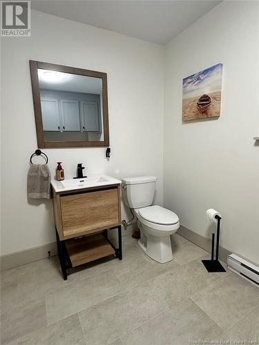 55 Dewitt Acres, Fredericton, NB - Indoor Photo Showing Bathroom