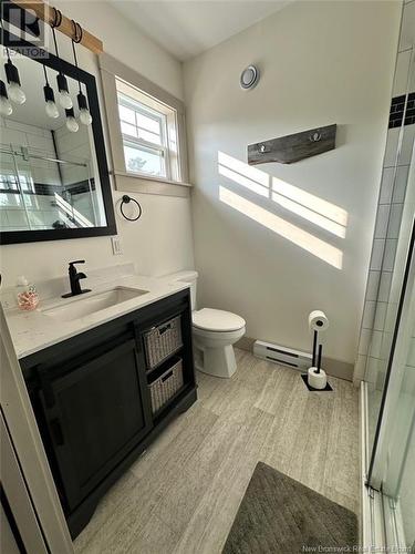 55 Dewitt Acres, Fredericton, NB - Indoor Photo Showing Bathroom