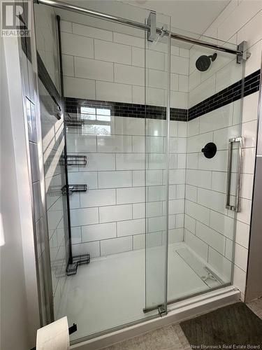 55 Dewitt Acres, Fredericton, NB - Indoor Photo Showing Bathroom