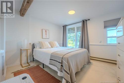 22 Marks Point Road, Dufferin, NB - Indoor Photo Showing Bedroom