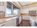 1356 Mine Hill Drive, Kelowna, BC  - Indoor Photo Showing Kitchen With Upgraded Kitchen 