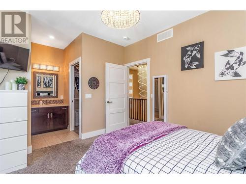 1356 Mine Hill Drive, Kelowna, BC - Indoor Photo Showing Bedroom