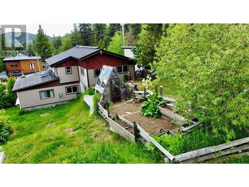 1830 Fourth Avenue, Rossland, BC - Outdoor