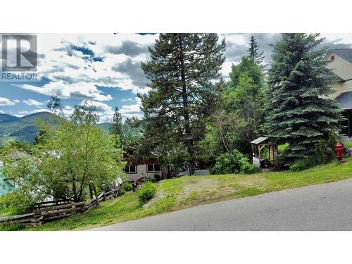 1830 Fourth Avenue, Rossland, BC - Outdoor With View