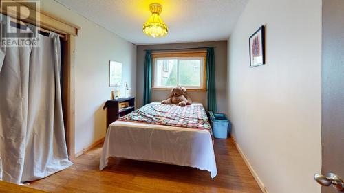 1830 Fourth Avenue, Rossland, BC - Indoor Photo Showing Bedroom