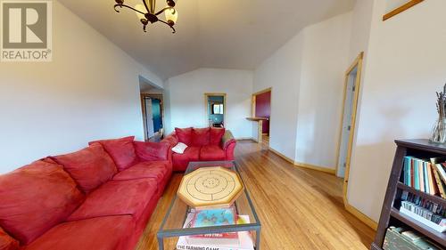 1830 Fourth Avenue, Rossland, BC - Indoor Photo Showing Other Room