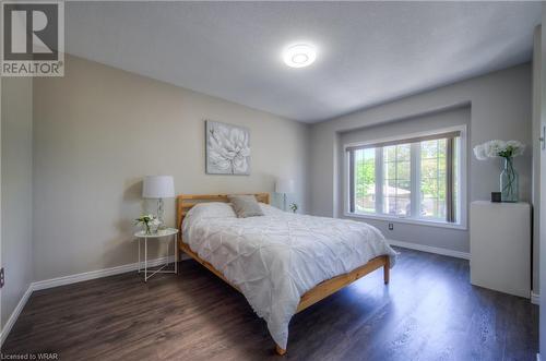 112 Kent Street, Cambridge, ON - Indoor Photo Showing Bedroom