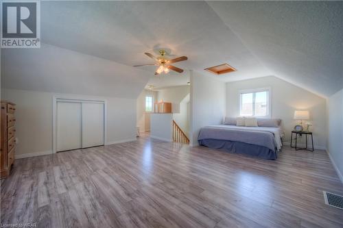 112 Kent Street, Cambridge, ON - Indoor Photo Showing Bedroom